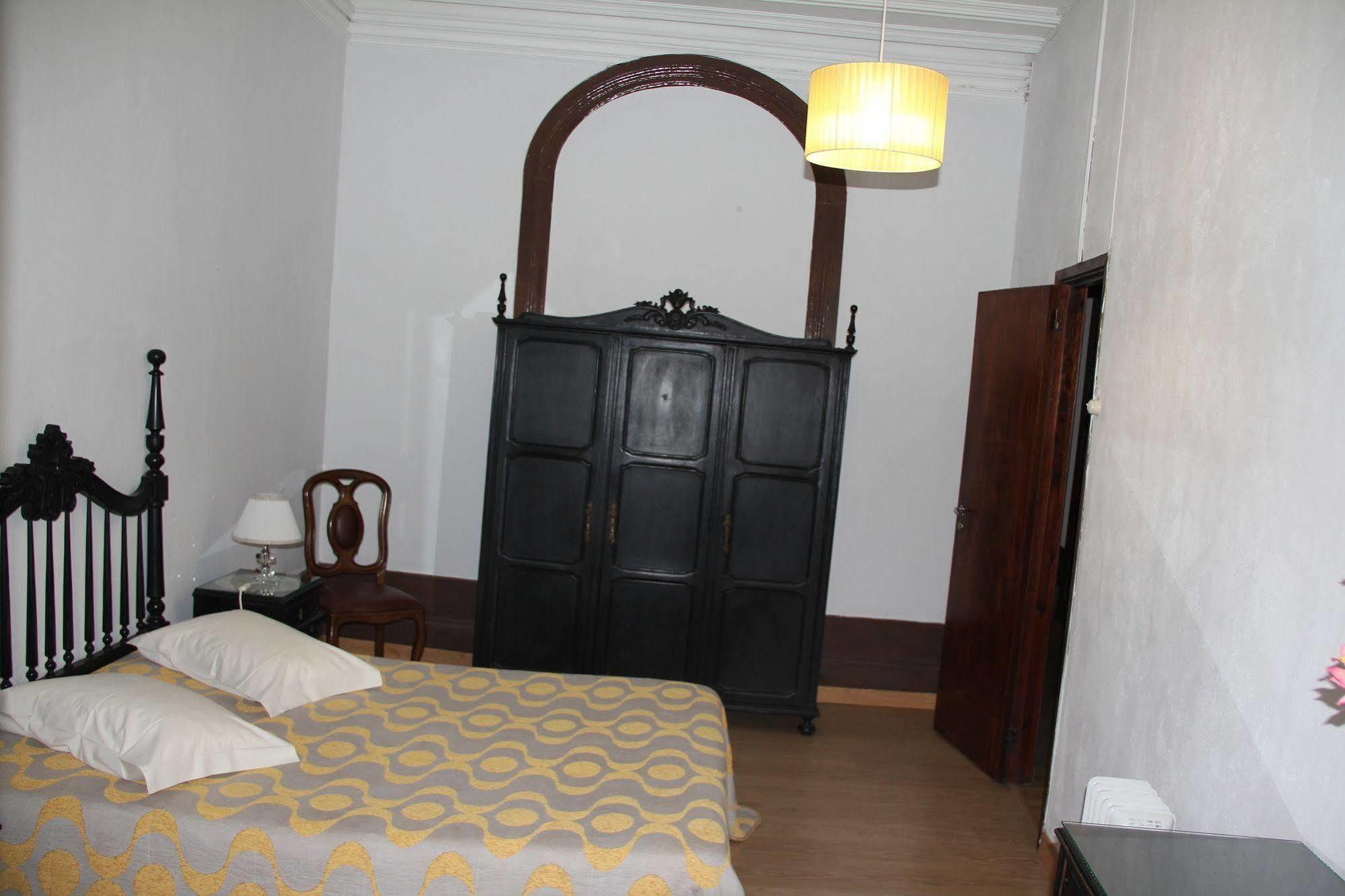 Almada Guest House Porto Exterior photo